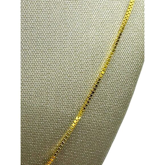 14K Yellow Gold Box Chain (16673) - Picture 7 of 8